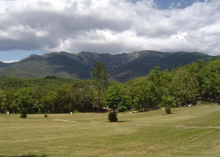 Camping Macanet De Cabrenys 캠프장 3*