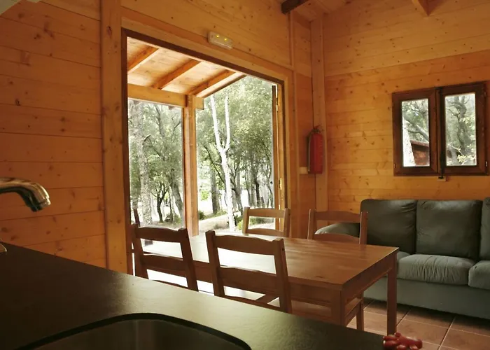 Camping Maçanet de Cabrenys Parque de Campismo 3*