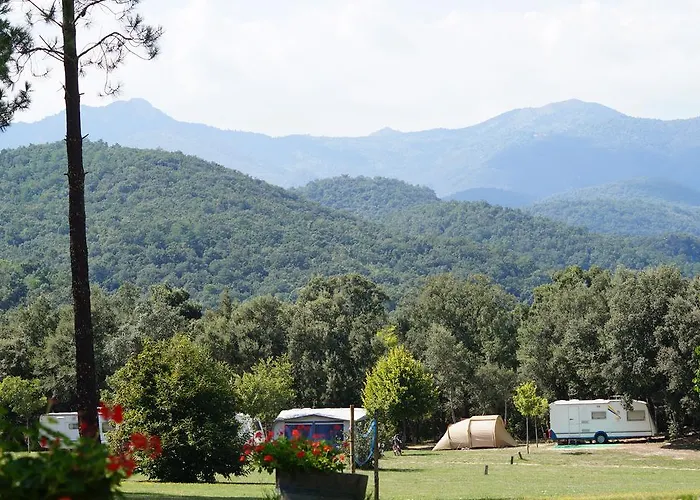 Camping Macanet De Cabrenys 마카네트데카브레니스